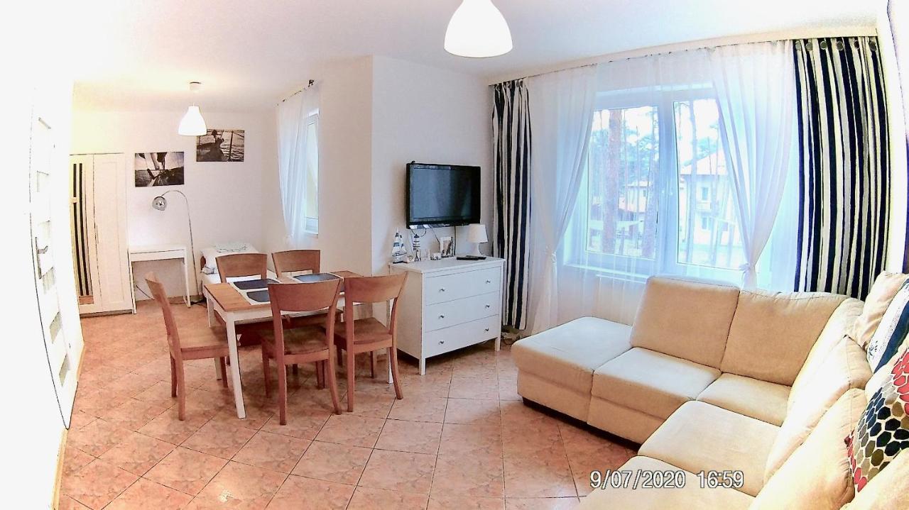 Czarny Bursztyn Apartman Dziwnówek Kültér fotó