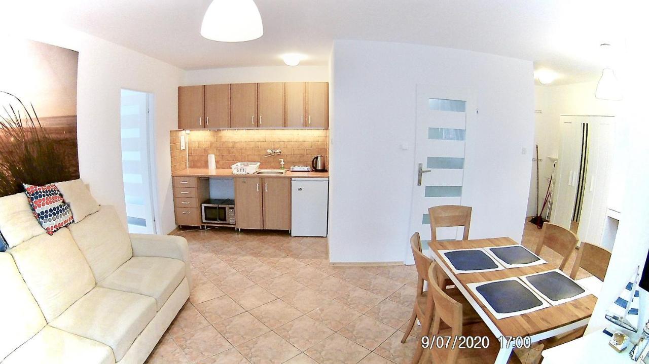 Czarny Bursztyn Apartman Dziwnówek Kültér fotó