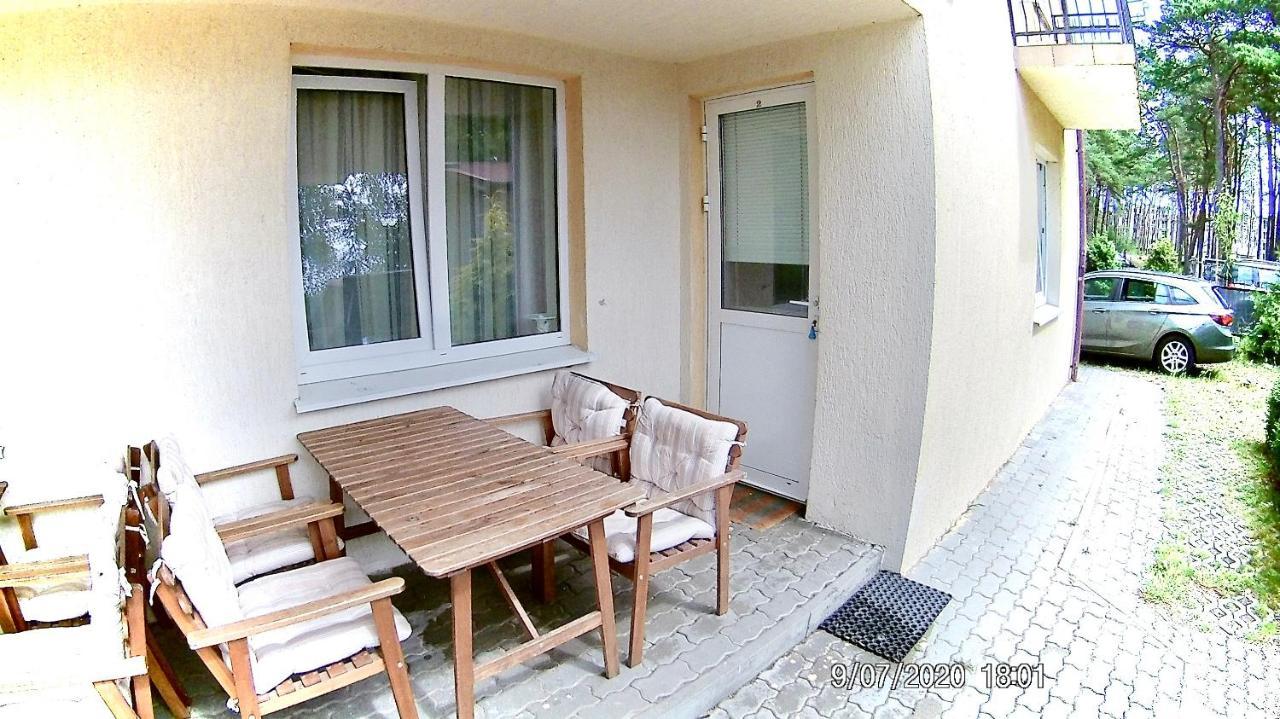 Czarny Bursztyn Apartman Dziwnówek Kültér fotó