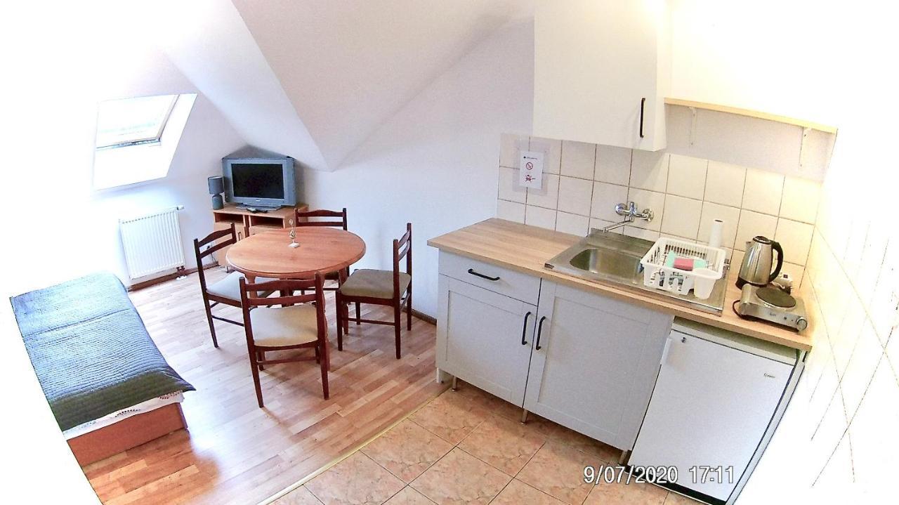 Czarny Bursztyn Apartman Dziwnówek Kültér fotó
