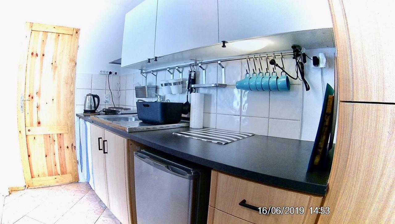 Czarny Bursztyn Apartman Dziwnówek Kültér fotó