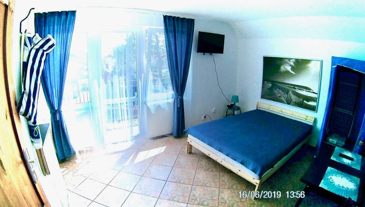 Czarny Bursztyn Apartman Dziwnówek Kültér fotó