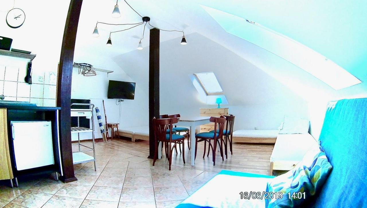 Czarny Bursztyn Apartman Dziwnówek Kültér fotó