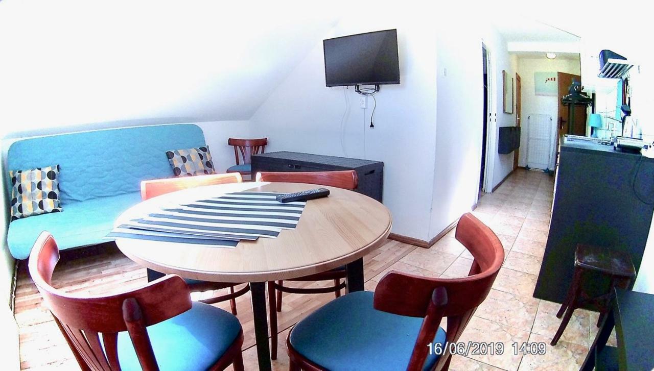 Czarny Bursztyn Apartman Dziwnówek Kültér fotó